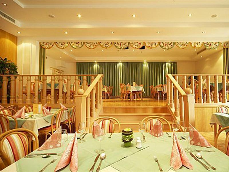 Hotel Pillerseehof 皮尔河畔的圣乌尔里希 外观 照片