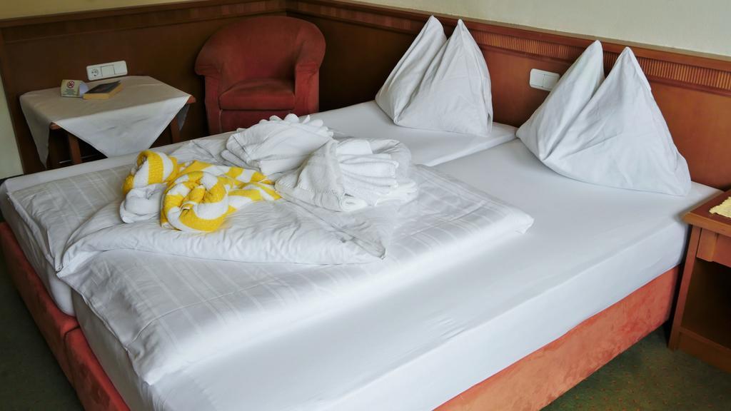 Hotel Pillerseehof 皮尔河畔的圣乌尔里希 外观 照片