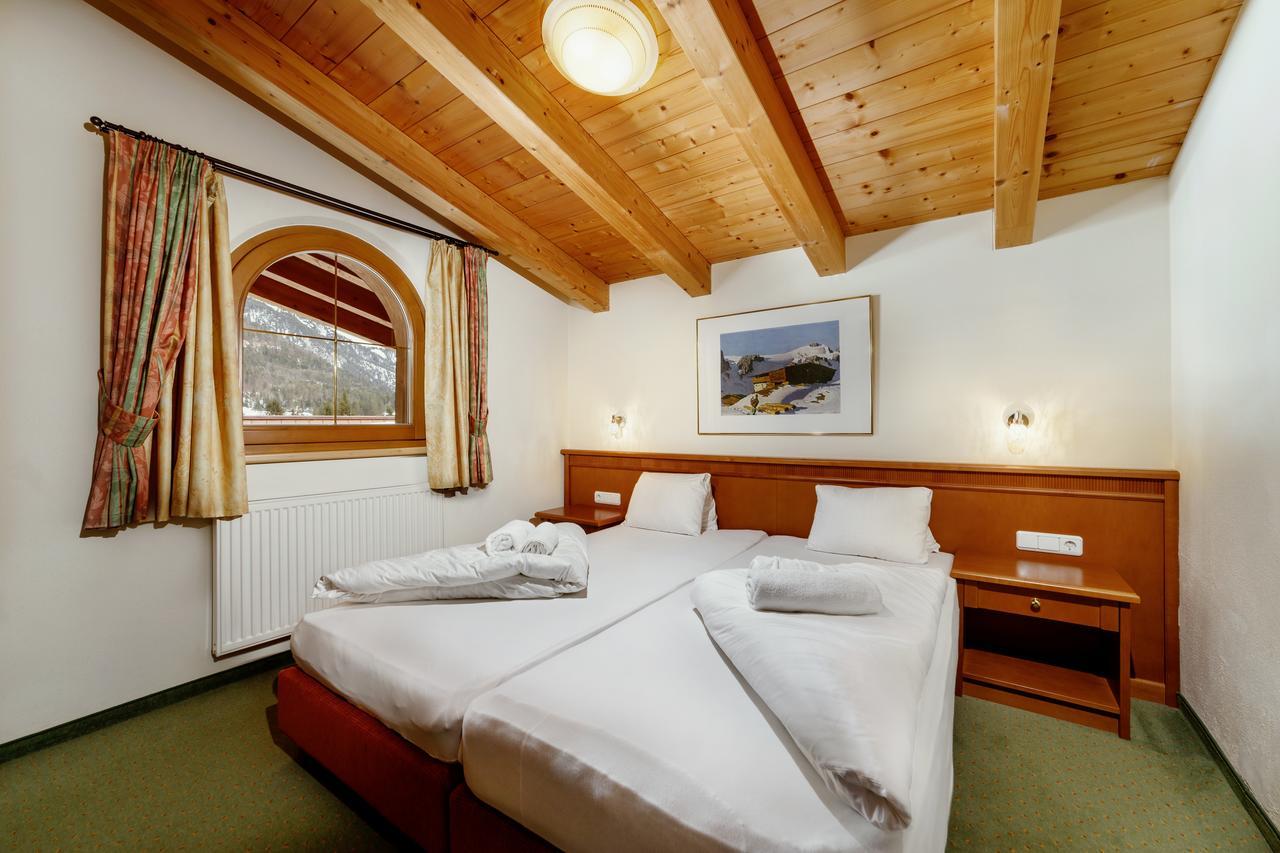Hotel Pillerseehof 皮尔河畔的圣乌尔里希 外观 照片